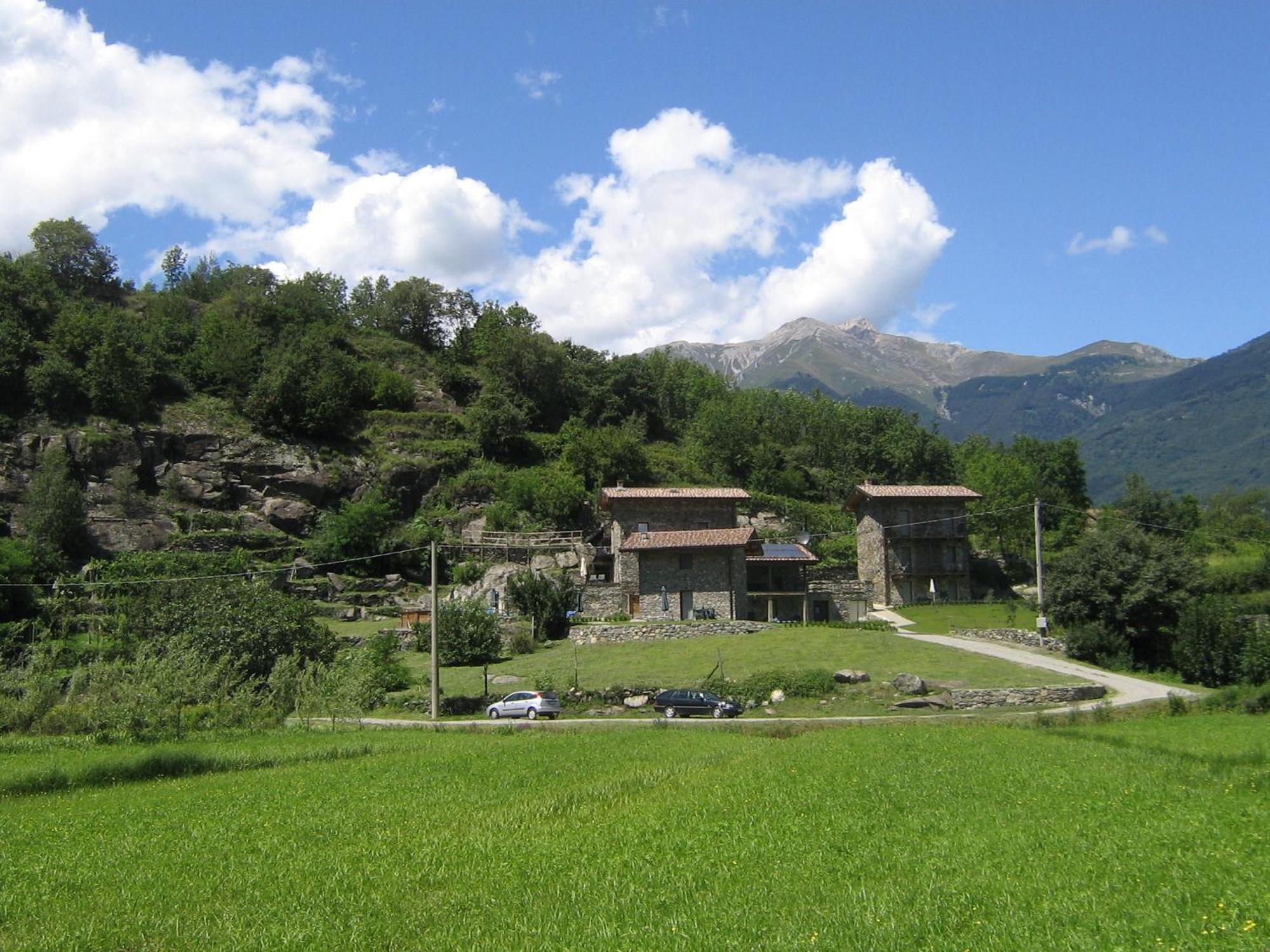 Borgo Erbiola Villa Colico Bagian luar foto