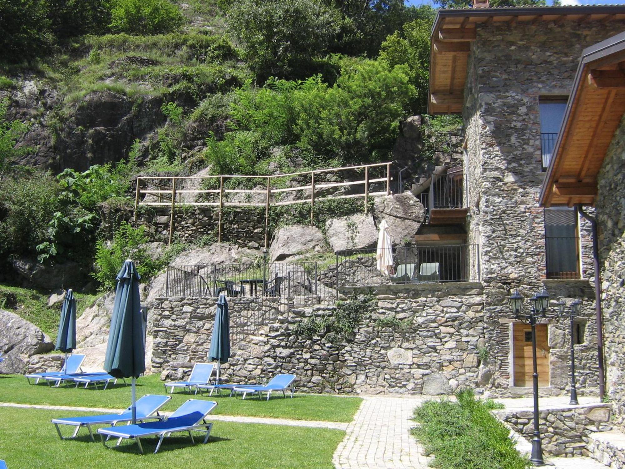 Borgo Erbiola Villa Colico Bagian luar foto