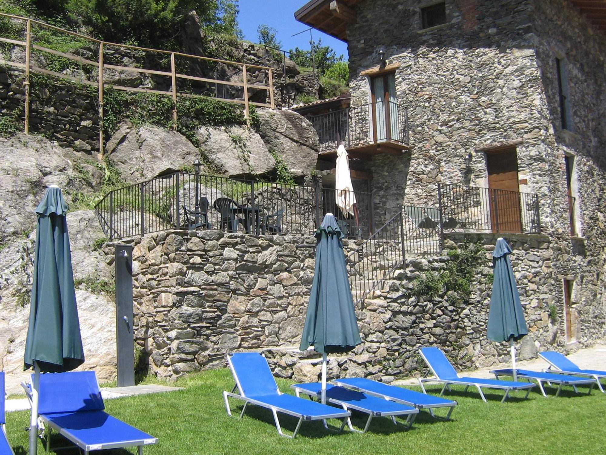 Borgo Erbiola Villa Colico Bagian luar foto