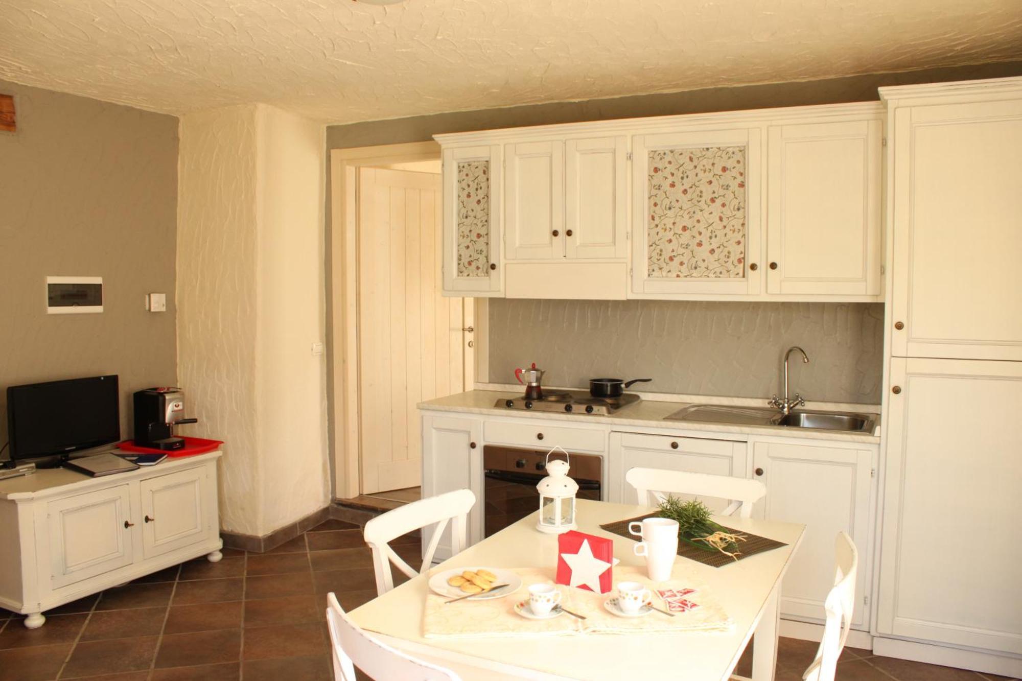 Borgo Erbiola Villa Colico Ruang foto