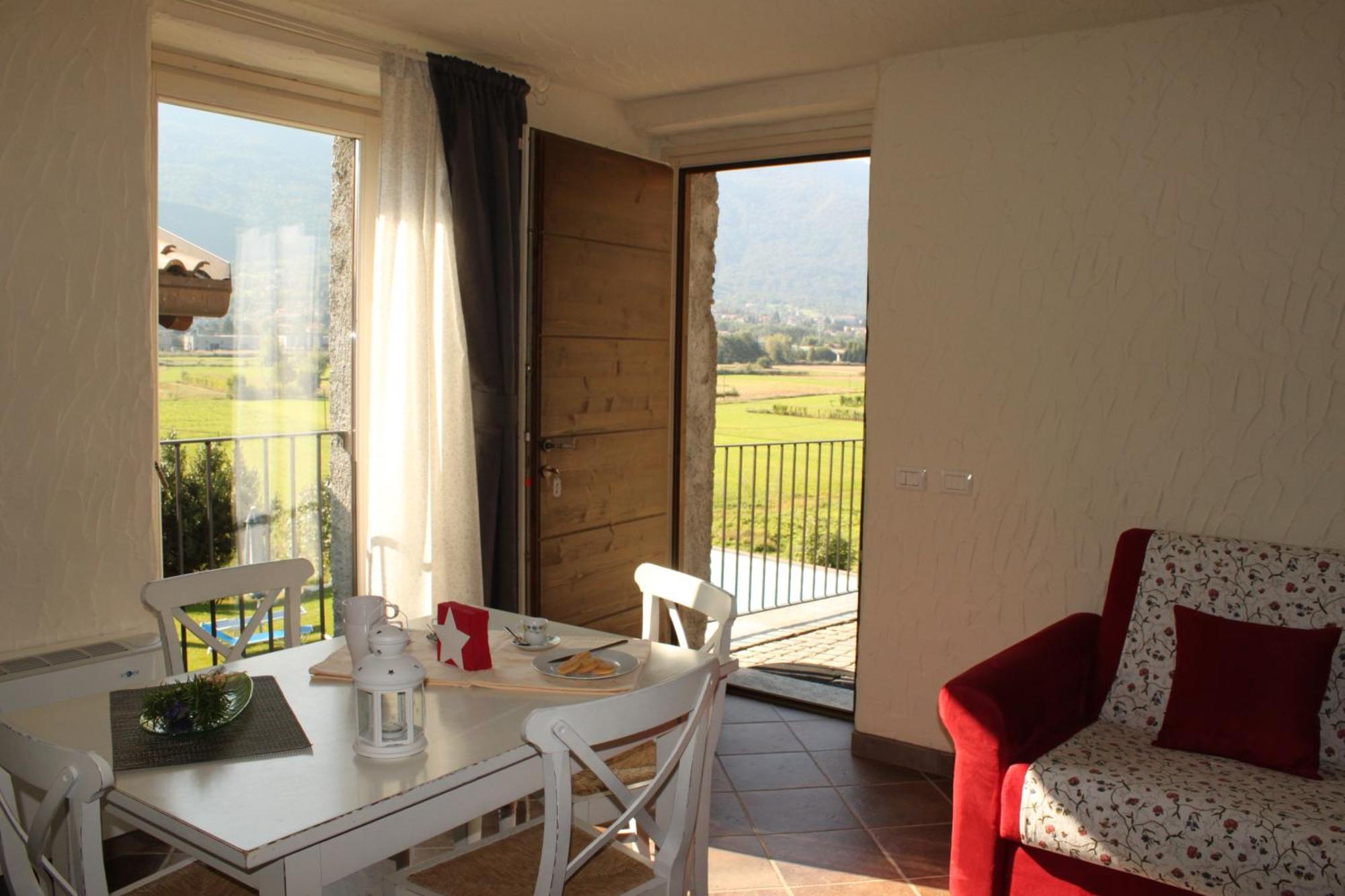 Borgo Erbiola Villa Colico Ruang foto
