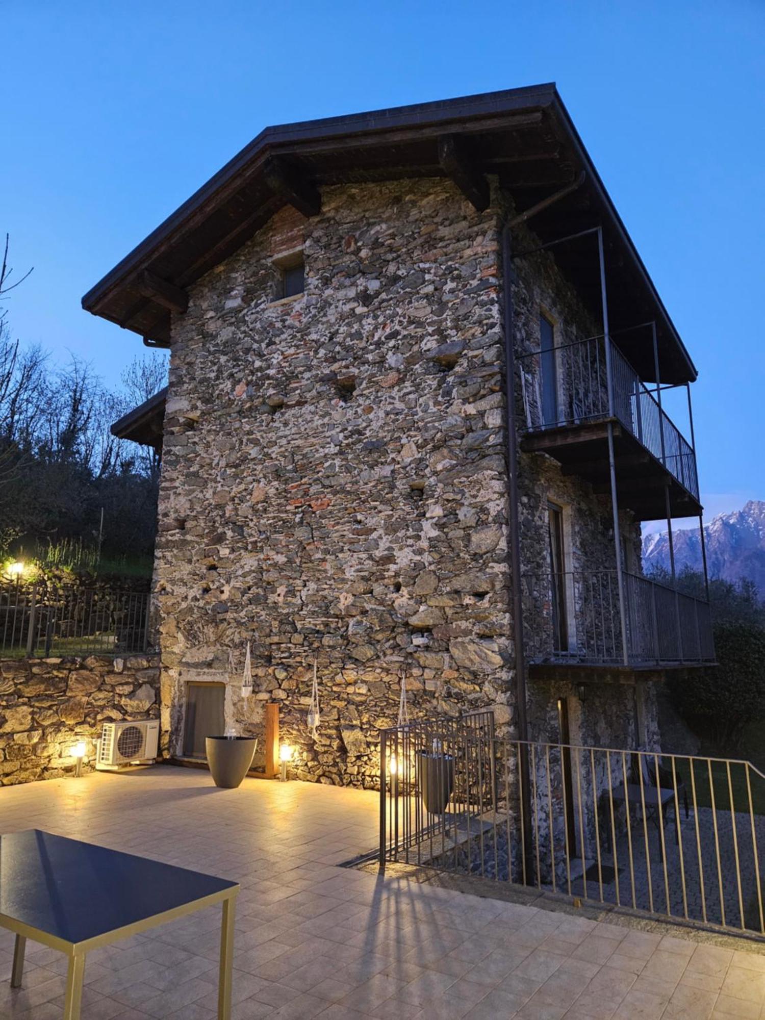 Borgo Erbiola Villa Colico Bagian luar foto