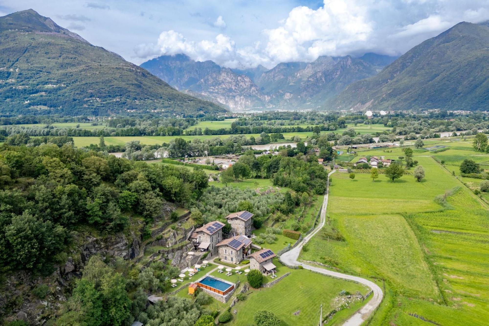 Borgo Erbiola Villa Colico Bagian luar foto